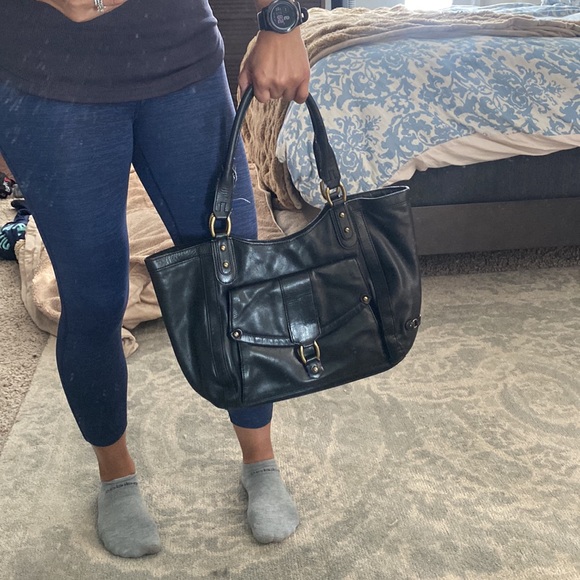 Cole Haan Large Leather Handbag Black - Picture 10 of 10